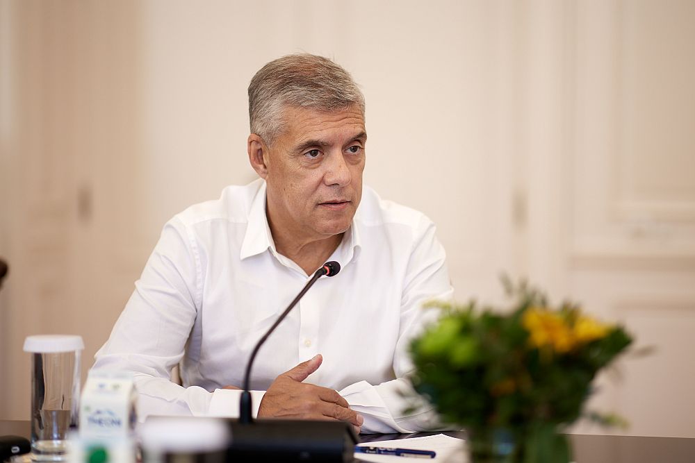 Καραμέλα «τοξικότητας» από τον Αγοραστό που πήρε 41,4% μετά τις πλημμύρες στη Θεσσαλία (Video)