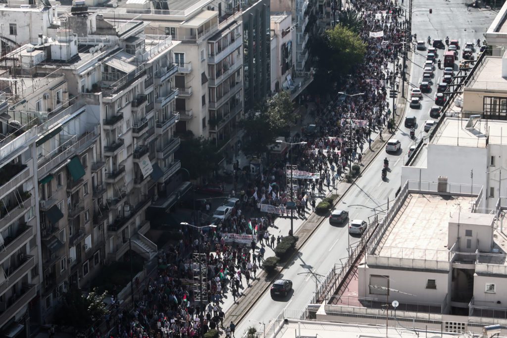 Συλλαλητήριο και πορεία στην πρεσβεία του Ισραήλ στην Αθήνα με κεντρικό σύνθημα «Λευτεριά στην Παλαιστίνη»