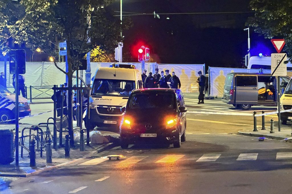 Πυροβολισμοί στις Βρυξέλλες: Σε Επαγρύπνηση καλεί τους κατοίκους ο πρωθυπουργός