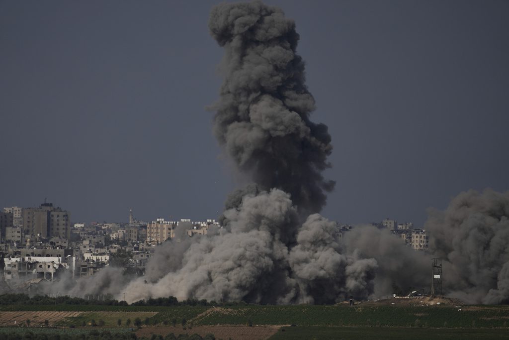 Al Jazeera: Πως θα γίνει η επίθεση του Ισραήλ στη Γάζα – ΗΠΑ & ΕΕ καθυστερούν τη χερσαία εισβολή λέει το Bloomberg