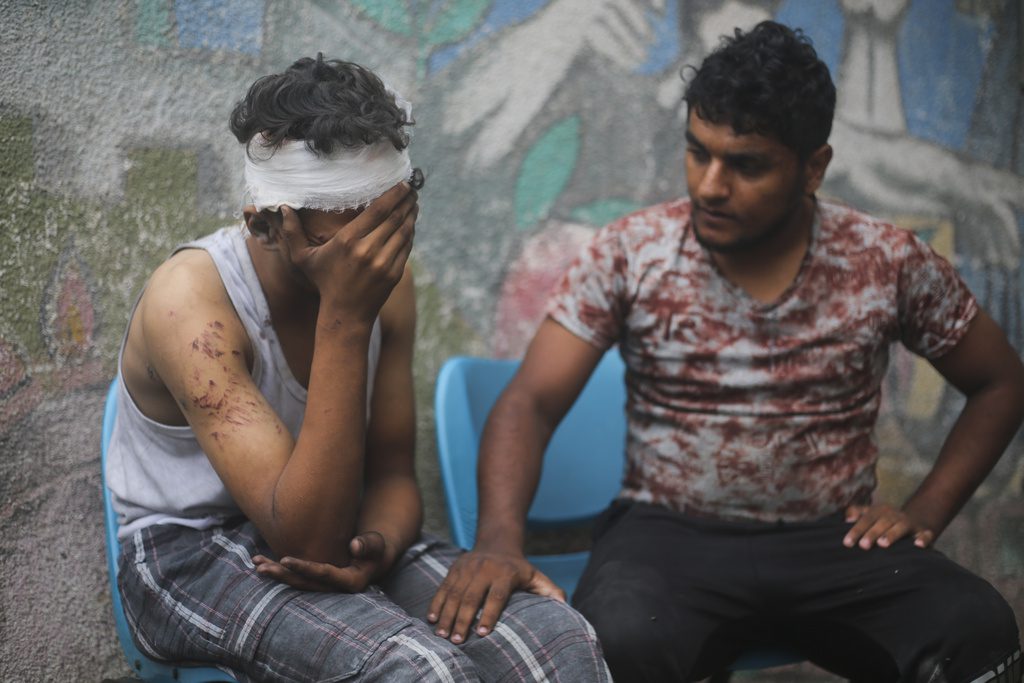 Μέση Ανατολή: Πάνω από 70 νεκροί σε λίγες ώρες στις ισραηλινές αεροπορικές επιδρομές – LIVE εικόνα από τη Γάζα