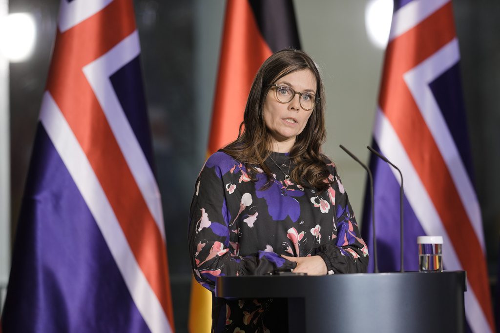 Απεργούν οι γυναίκες στην Ισλανδία: Ζητούν ίση αντιμετώπιση των φύλων – Συμμετέχει και η πρωθυπουργός
