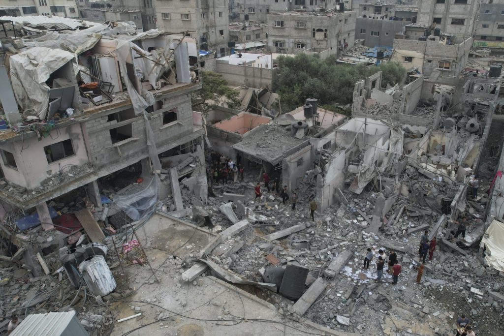 Κόλαση πυρός στη Γάζα: Ισραηλινά πλήγματα κοντά σε νοσοκομείο – Νέα βίντεο από τη χερσαία επιχείρηση