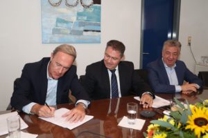 ΗΛΕΚΤΩΡ Α.Ε.: Υπεγράφη η σύμβαση κατασκευής και τριετούς λειτουργίας της μονάδας επεξεργασίας απορριμμάτων στη Χερσόνησο Κρήτης