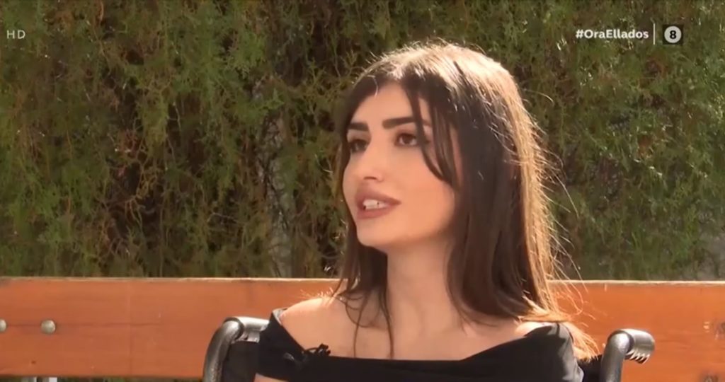 Τέμπη: «Ακόμα παλεύω να περπατήσω, κανείς δεν με πήρε τηλέφωνο» λέει επιζήσασα – Απόν το κράτος