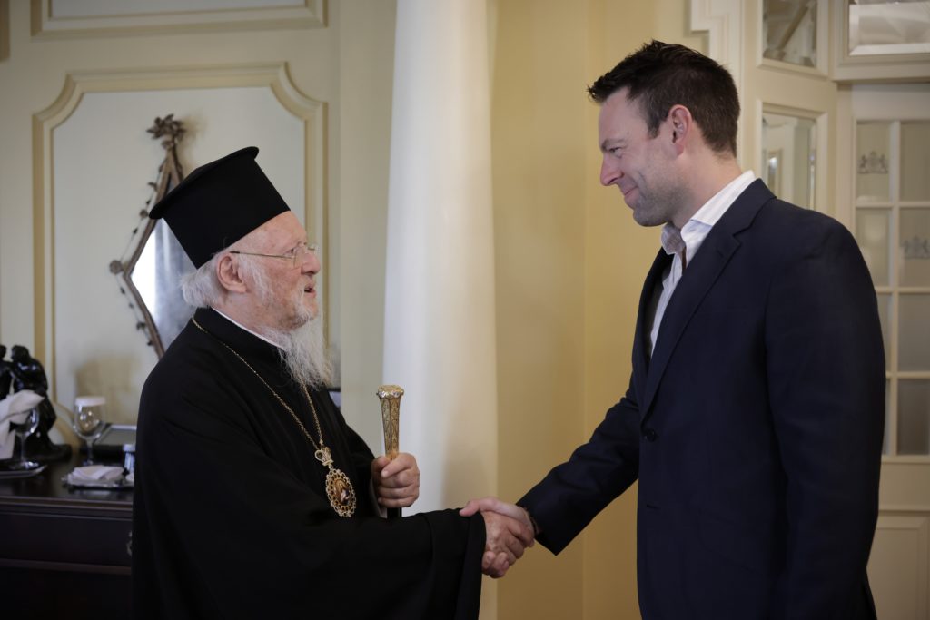Συνάντηση Στέφανου Κασσελάκη με τον Οικουμενικό Πατριάρχη Βαρθολομαίο – Τι συζήτησαν