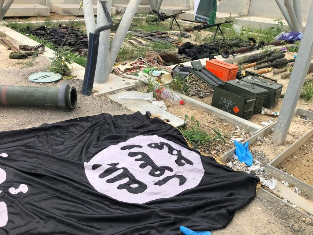 Ισραήλ: «Σημαίες του ISIS εντοπίστηκαν σε κατεστραμμένο κιμπούτζ» (Photo)