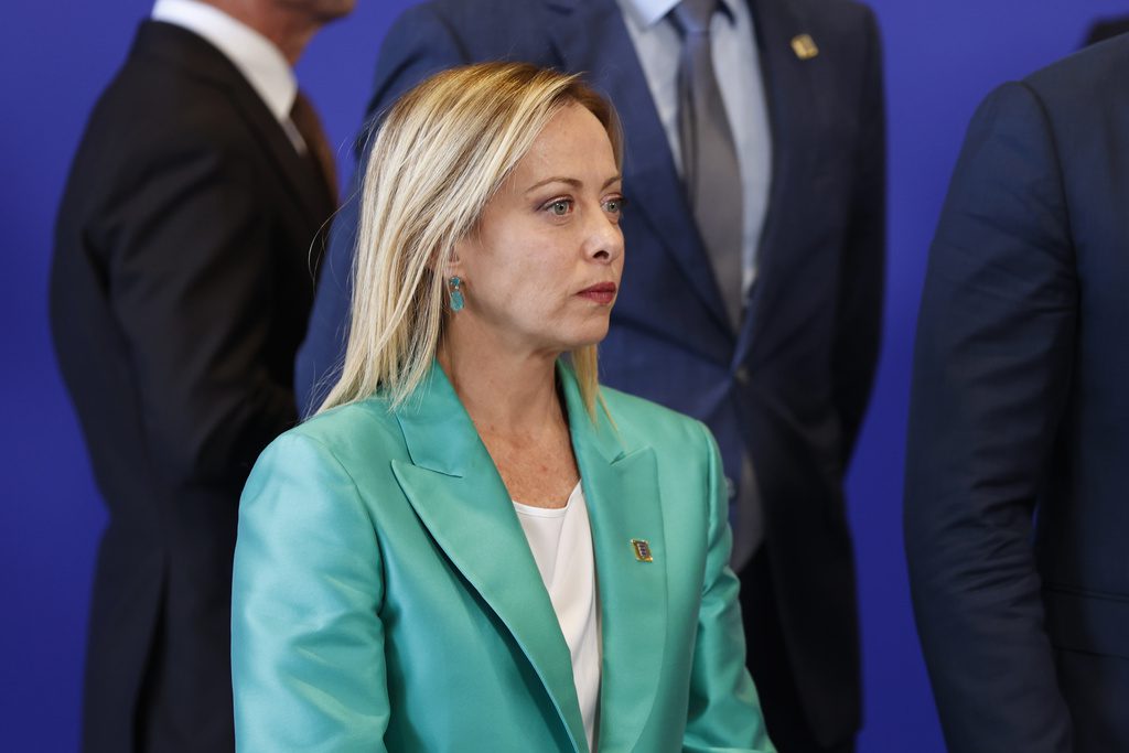 Μελόνι: Να αποφευχθεί η κλιμάκωση του πολέμου μεταξύ Ισραήλ και Χαμάς