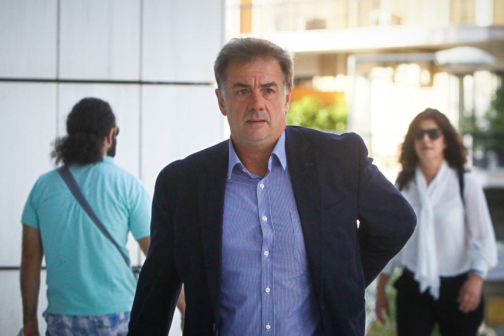 Βασάρας: «Στην Ελλάδα ο πρόεδρος της ΚΕΔ πρέπει να έχει ένα περιπολικό για κάθε μέλος της οικογένειάς του»