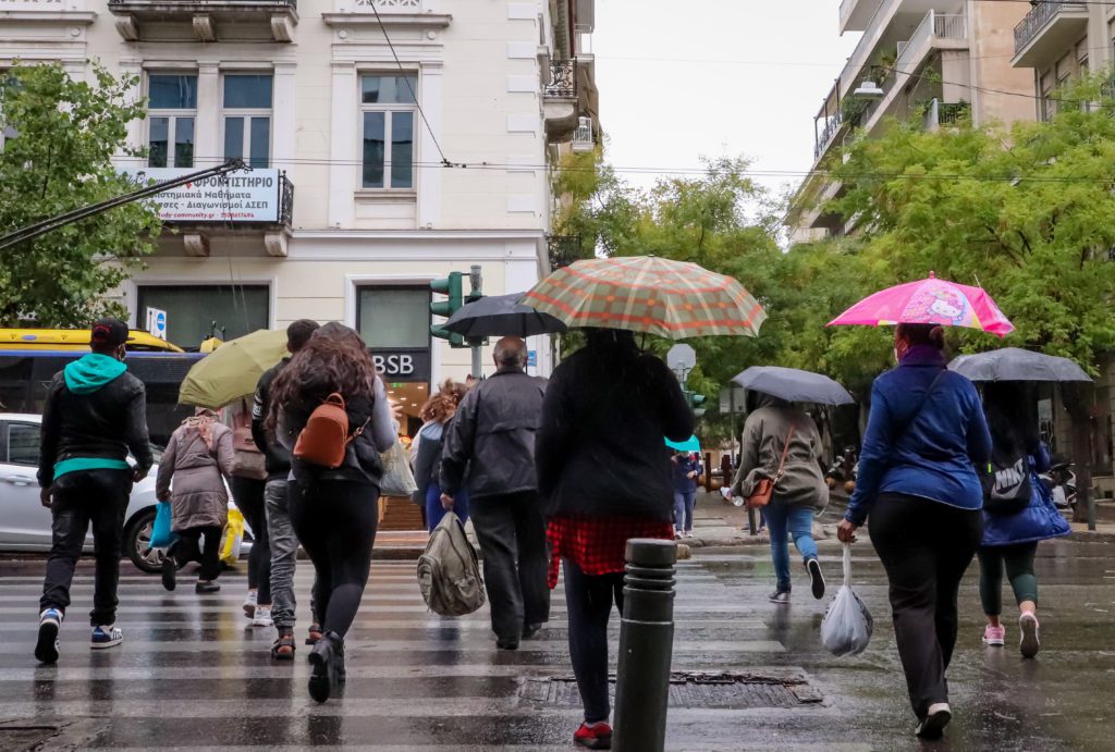 Καιρός: Νέο έκτακτο δελτίο από την ΕΜΥ – Πού αναμένονται ισχυρά φαινόμενα τις επόμενες ώρες (LIVE)