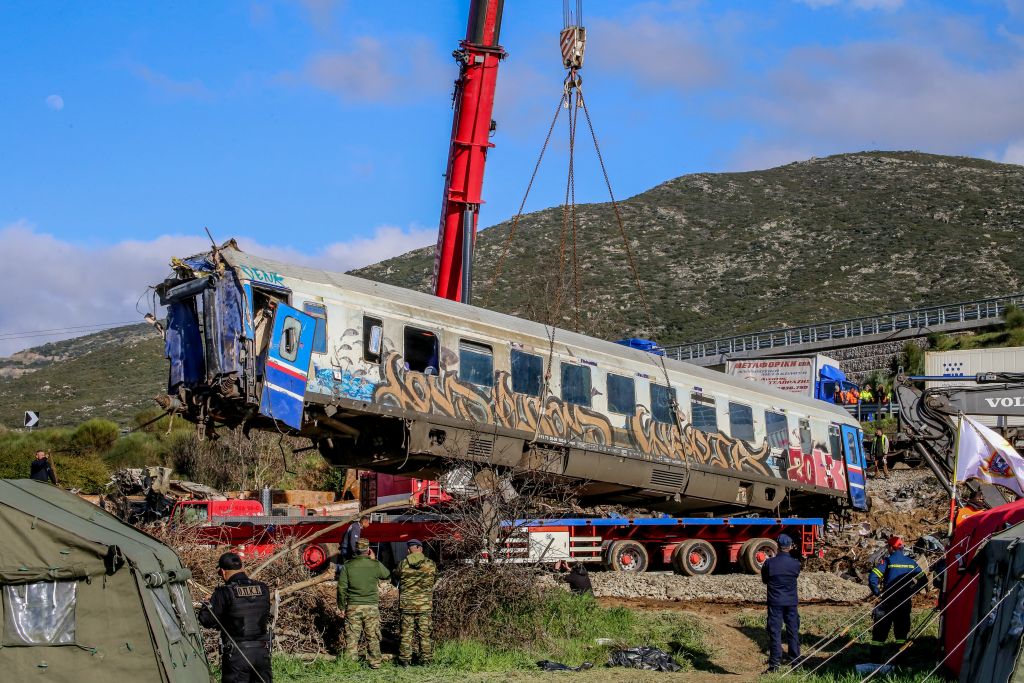 Έγκλημα στα Τέμπη: Πρόταση για Προανακριτική κατέθεσε το ΠΑΣΟΚ