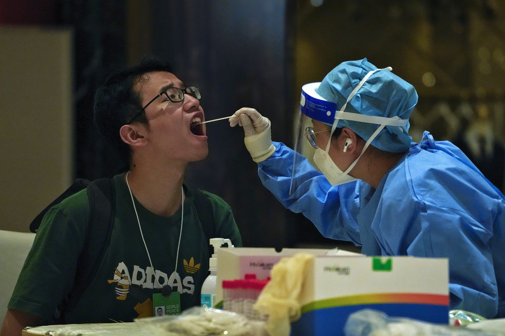 Κίνα: Σημαντική αύξηση αναπνευστικών ασθενειών κινητοποιεί τον Παγκόσμιο Οργανισμό Υγείας