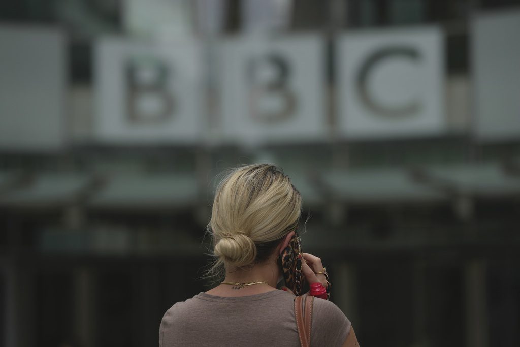 BBC: Ο Μητσοτάκης «μπερδεμένος» μετά την ακύρωση της συνάντησης από τον Σούνακ