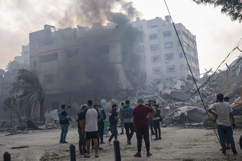 Μέση Ανατολή: Ζημιές στο γραφείο του Γαλλικού Πρακτορείου μετά από χτύπημα στη Γάζα