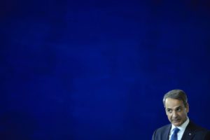 Μια χοντρή προσβολή στην Ελλάδα από τον βρετανό πρωθυπουργό μέσω Μητσοτάκη
