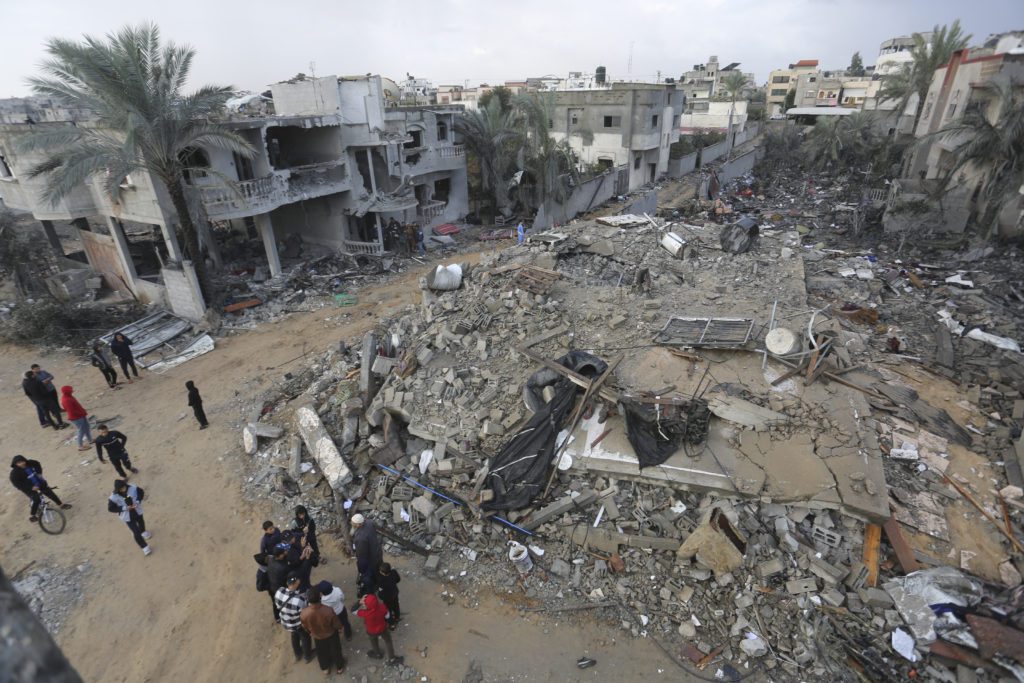 Γάζα: «Είμαστε κοντά σε συμφωνία με το Ισραήλ για εκεχειρία», λέει η Χαμάς – Βομβαρδισμοί στον καταυλισμό Νουσεϊράτ