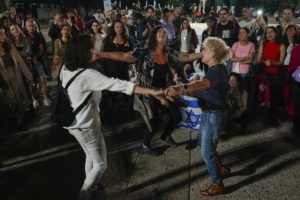 Γάζα: Αυτή είναι η λίστα με τα ονόματα των Ισραηλινών ομήρων που θα απελευθερωθούν το Σάββατο &#8211; 39 Παλαιστίνιοι ελεύθεροι