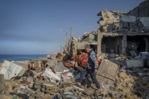 Γάζα: Η Χαμάς παρέδωσε ισραηλινούς ομήρους στον Ερυθρό Σταυρό