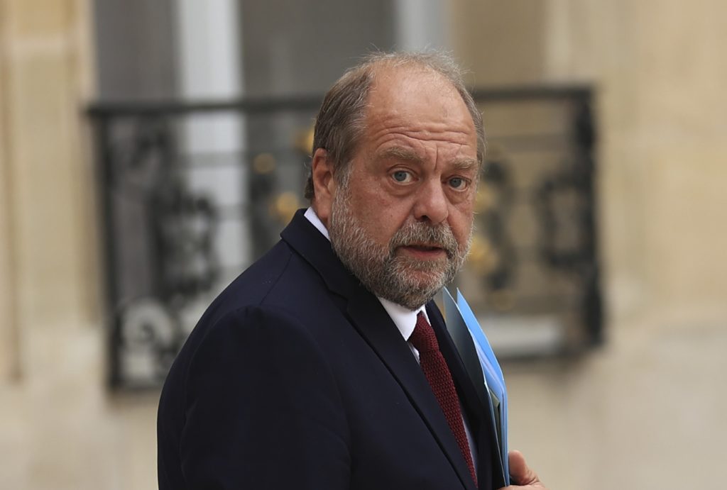 Γαλλία: Για πρώτη φορά εν ενεργεία υπουργός στο σκαμνί, για σύγκρουση συμφερόντων