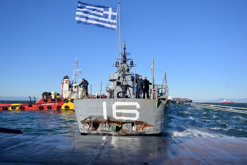 Αυλωνίτης: Ντροπή και μόνο ντροπή… για το αντιτορπιλικό πλοίο «ΒΕΛΟΣ»