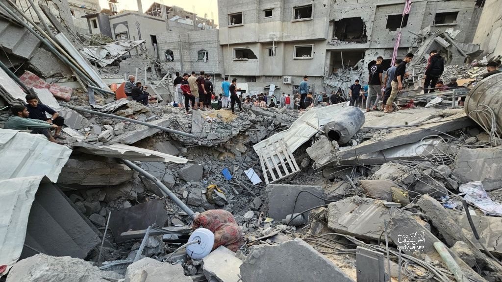 Γάζα: Σχεδόν 200 θύματα στο μακελειό σε σχολεία της Τζαμπαλίγια – Πάνω από 12.300 οι νεκροί (Vids)