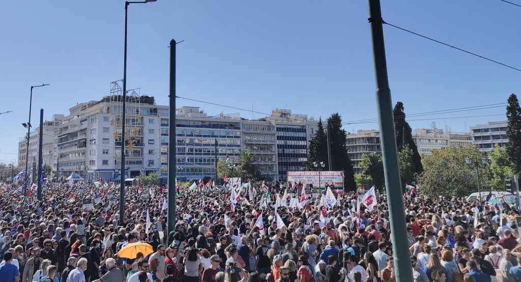 Ογκώδης συγκέντρωση αλληλεγγύης στον λαό της Παλαιστίνης, πορεία προς την ισραηλινή πρεσβεία (Videos)