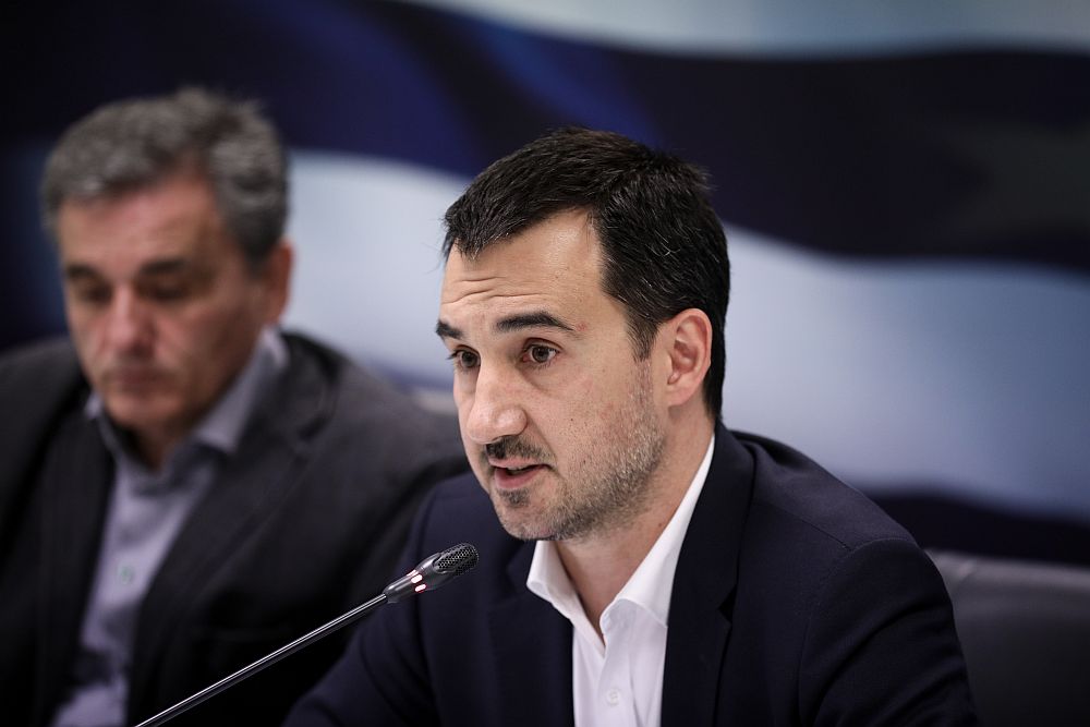 Πρόεδρος ο Χαρίτσης στη νέα KO των «11» – Κοινοβουλευτικοί εκπρόσωποι Τσακαλώτος, Ηλιόπουλος