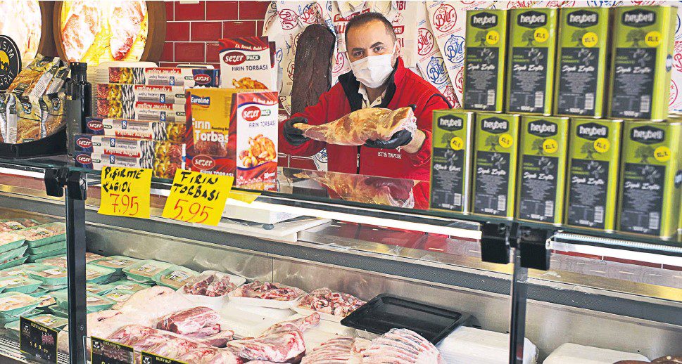 Στην Αλβανία για κρέας, για λάδι στη Βουλγαρία