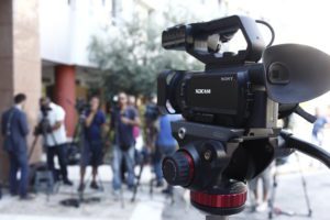 Βουλή: Νέα παράταση στις αδειοδοτήσεις τηλεοπτικών και ραδιοφωνικών σταθμών