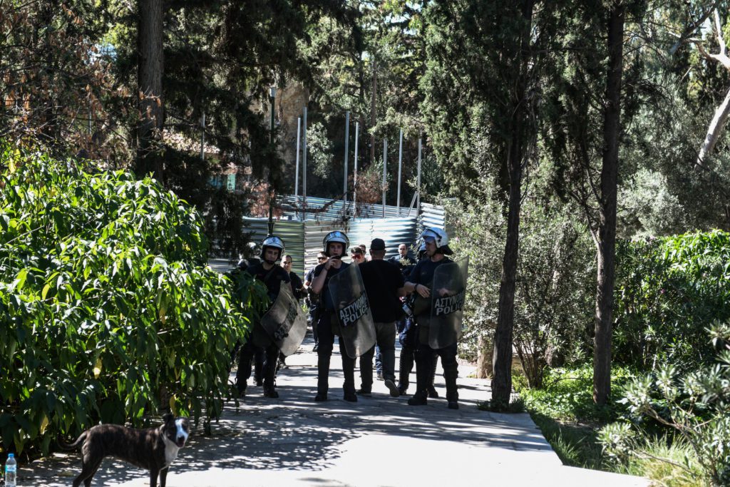 Λόφος Στρέφη: Αναστέλλεται η εκτέλεση έργων του Δήμου Αθηναίων μετά από προσφυγή κατοίκων στο ΣτΕ