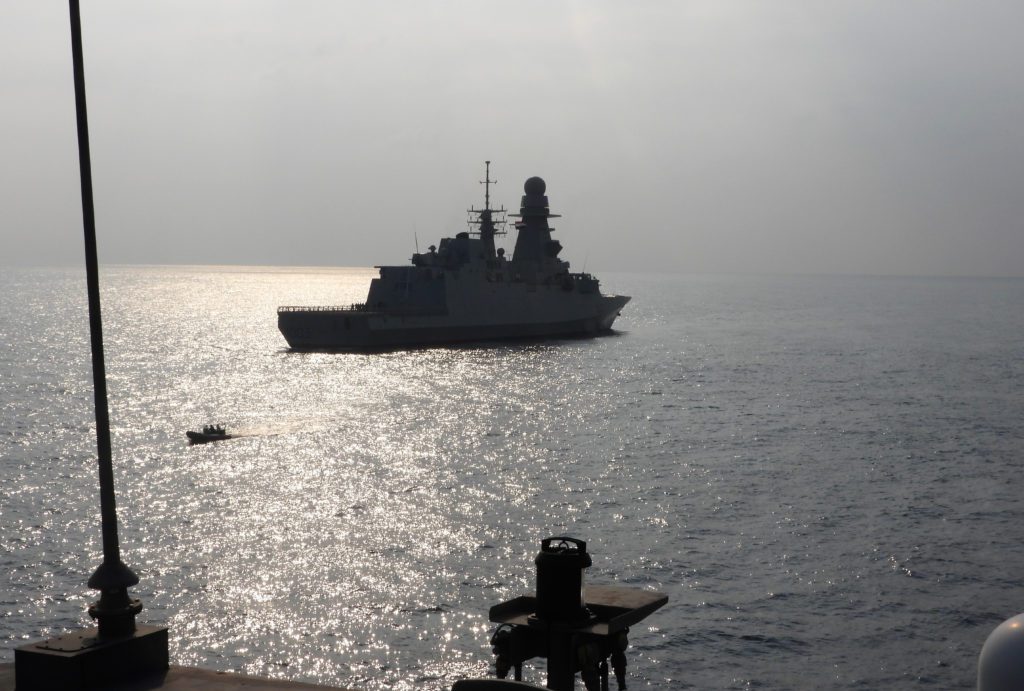 Ερωτήματα για τη βιασύνη εμπλοκής της Ελλάδας στην Ερυθρά Θάλασσα – Ο ρόλος των εφοπλιστών