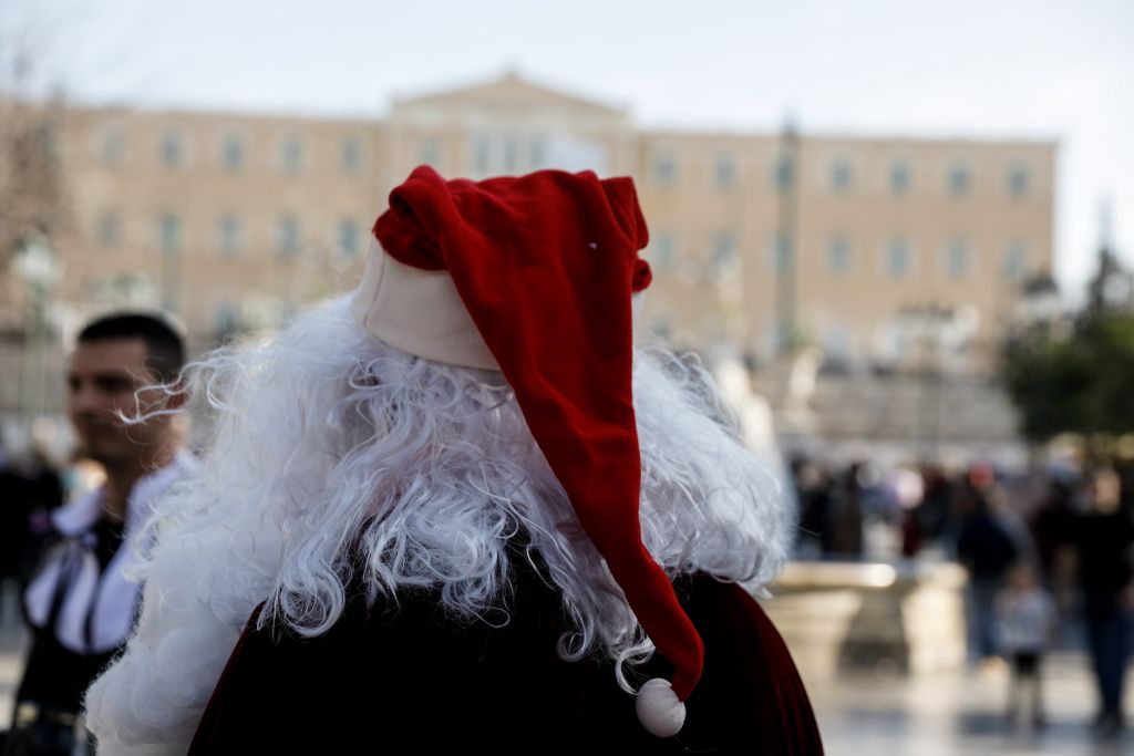 Με τι καιρό θα κάνουμε Χριστούγεννα και Πρωτοχρονιά – Οι τελευταίες προγνώσεις