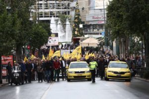 Χειρόφρενο και την Πέμπτη στα ταξί της Αθήνας &#8211; Παρατείνεται η απεργία