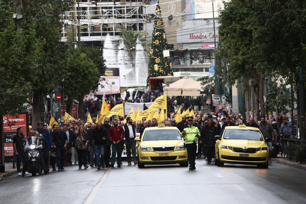 Ταξί: Πανελλαδική απεργία ενάντια στο φορολογικό νομοσχέδιο – Τι θα ισχύσει στην Αττική