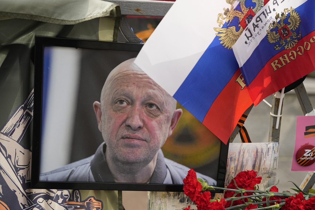 Κρεμλίνο: Διαψεύδει δημοσίευμα της Wall Street Journal περί δολοφονίας Πριγκόζιν από το «δεξί χέρι» του Πούτιν