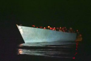 Η Frontex κατηγορείται ότι παραδίδει πρόσφυγες σε Λίβυους παραστρατιωτικούς που τους βασανίζουν