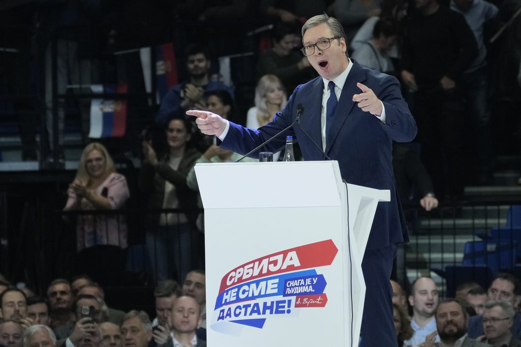Σερβία: Φαβορί ο Βούτσιτς στις βουλευτικές εκλογές, αμφίβολη η αυτοδυναμία
