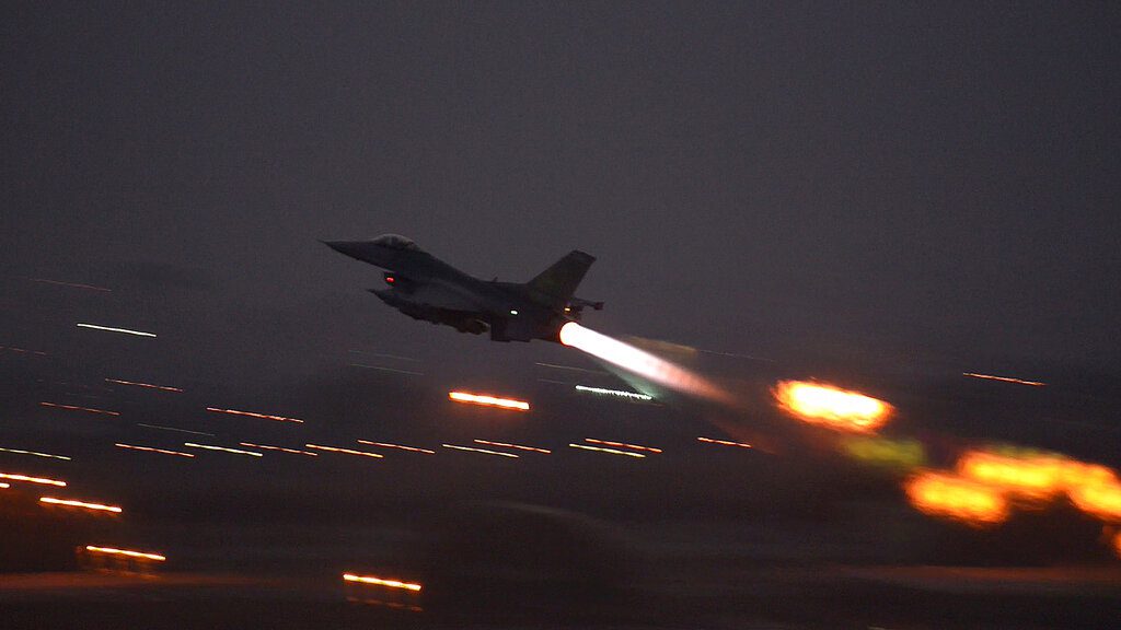 Τουρκικές αεροπορικές επιδρομές εναντίον του PKK στο βόρειο Ιράκ