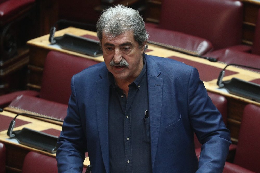 «Κεραυνοί» Πολάκη μετά από ανάρτηση βίντεο στο Facebook: Καταγγέλλει μπλοκάρισμα της ομιλίας του