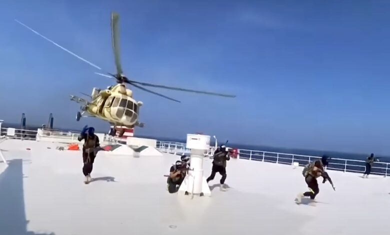 Ερυθρά Θάλασσα: Γαλλικό πλοίο κατέρριψε δύο drones εν μέσω απειλών των ανταρτών Χούτι