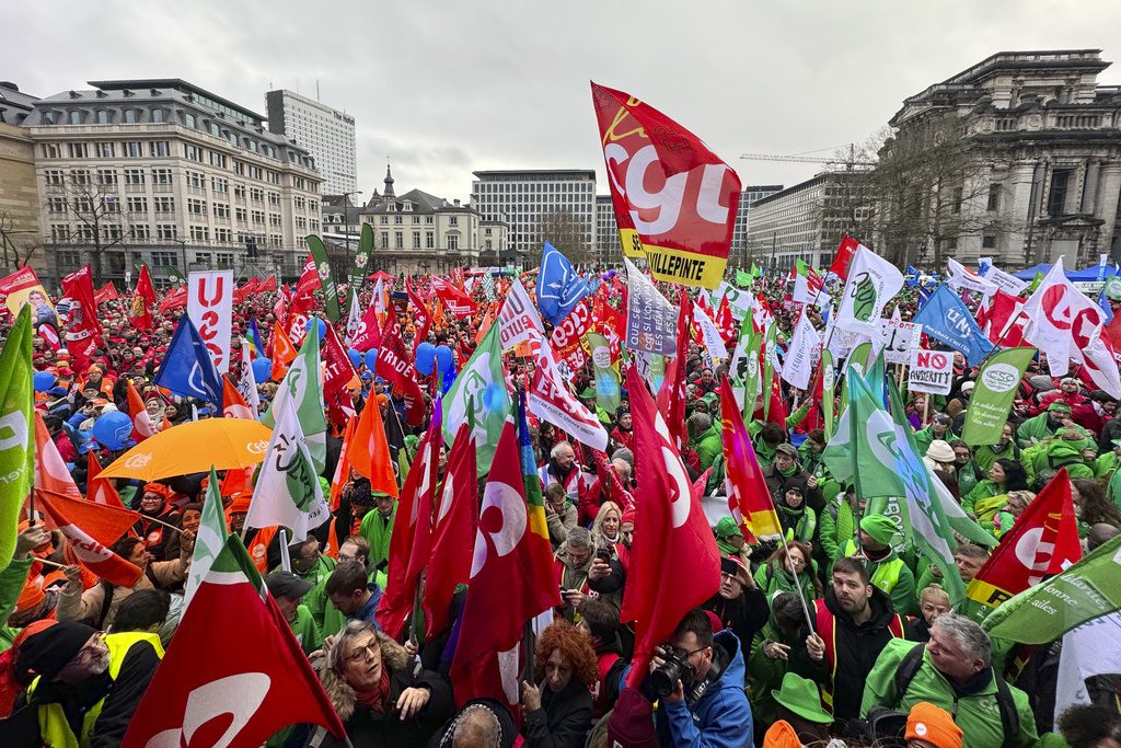 Βρυξέλλες: Διαδήλωση κατά της ευρωπαϊκής λιτότητας