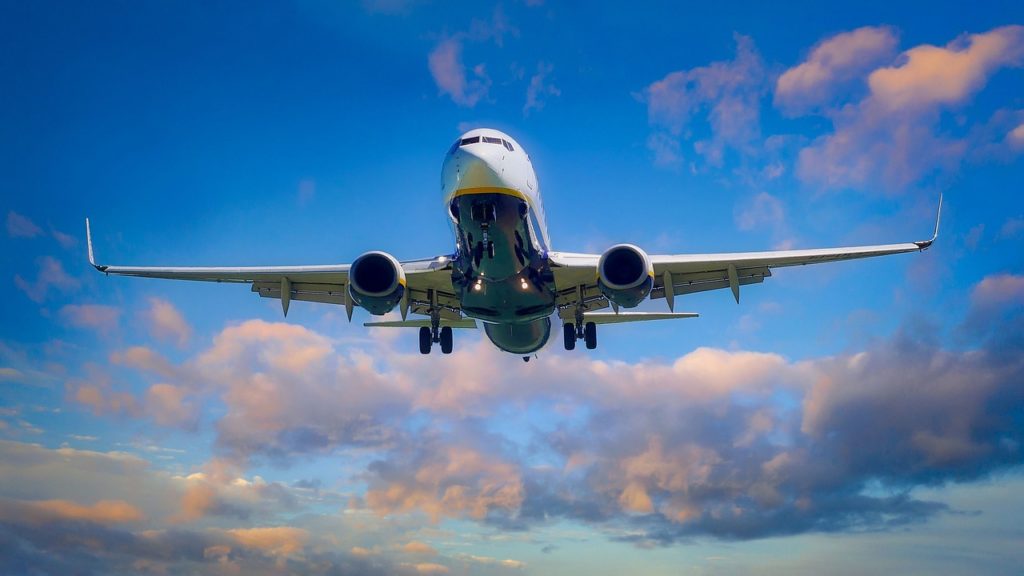 «Μπλόκο» σε 129 αεροπορικές εταιρείες από την ΕΕ – Όλη η λίστα