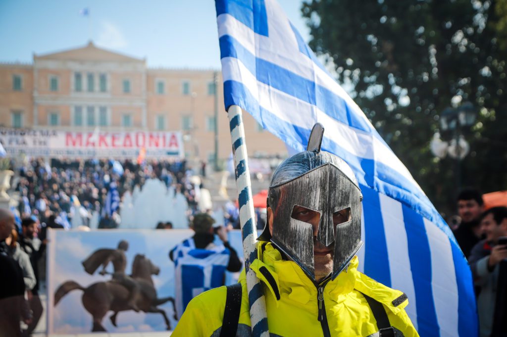 Η Νέα Δημοκρατία καπηλεύεται τον «πατριωτισμό» εις βάρος των εθνικών συμφερόντων