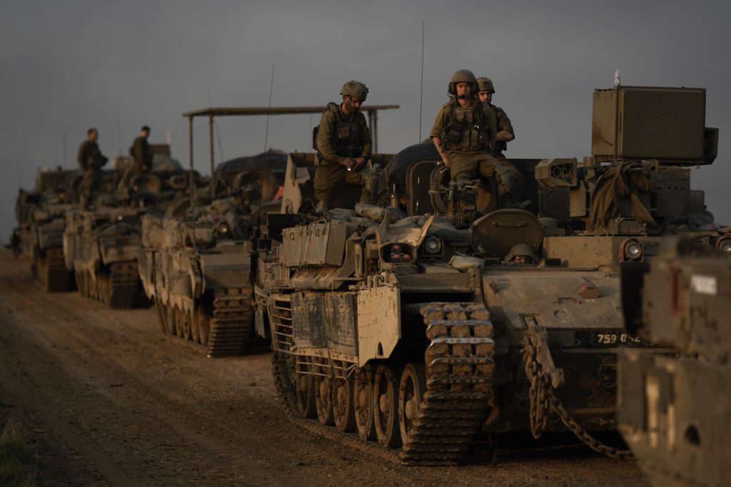 Ισραήλ: Σχέδια και για επίθεση στον Λίβανο – Τι δήλωσε ο υπουργός Άμυνας