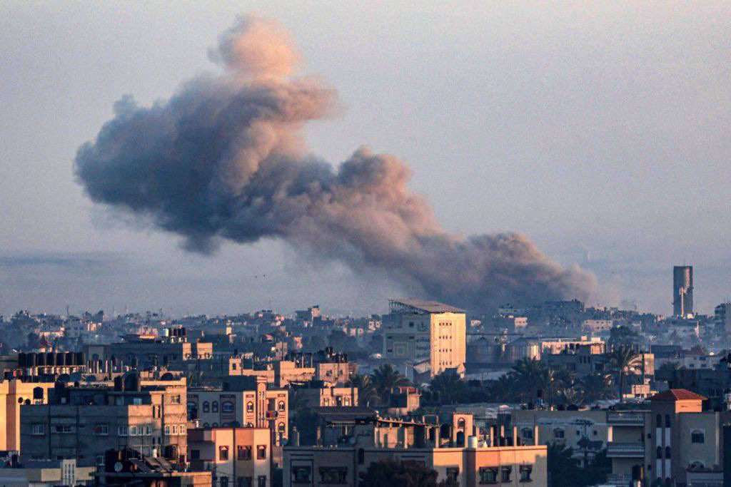 Γάζα: Ανελέητο ισραηλινό σφυροκόπημα στη Χαν Γιουνίς – Πάνω από 200 νεκροί σε ένα 24ωρο