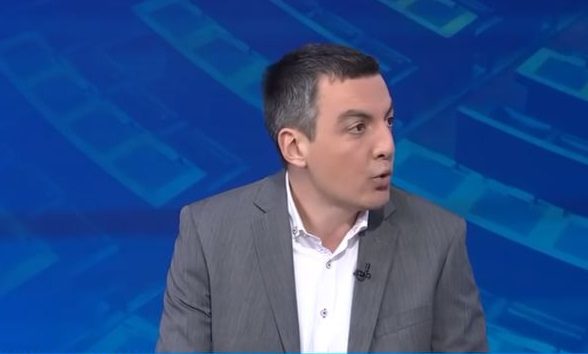 Δήμος Γλυφάδας: Τέλος η αργομισθία του Παπαχλιμίντζου μετά τον σάλο στα social media