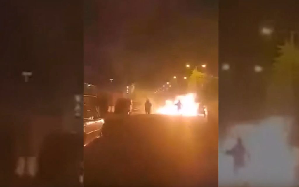 Επεισόδια στου Ρέντη: Διασωληνωμένος στη ΜΕΘ ο αστυνομικός – «Υπέστη ανακοπή, έγινε ΚΑΡΠΑ και επανήλθε μετά από 10 λεπτά» (Videos)