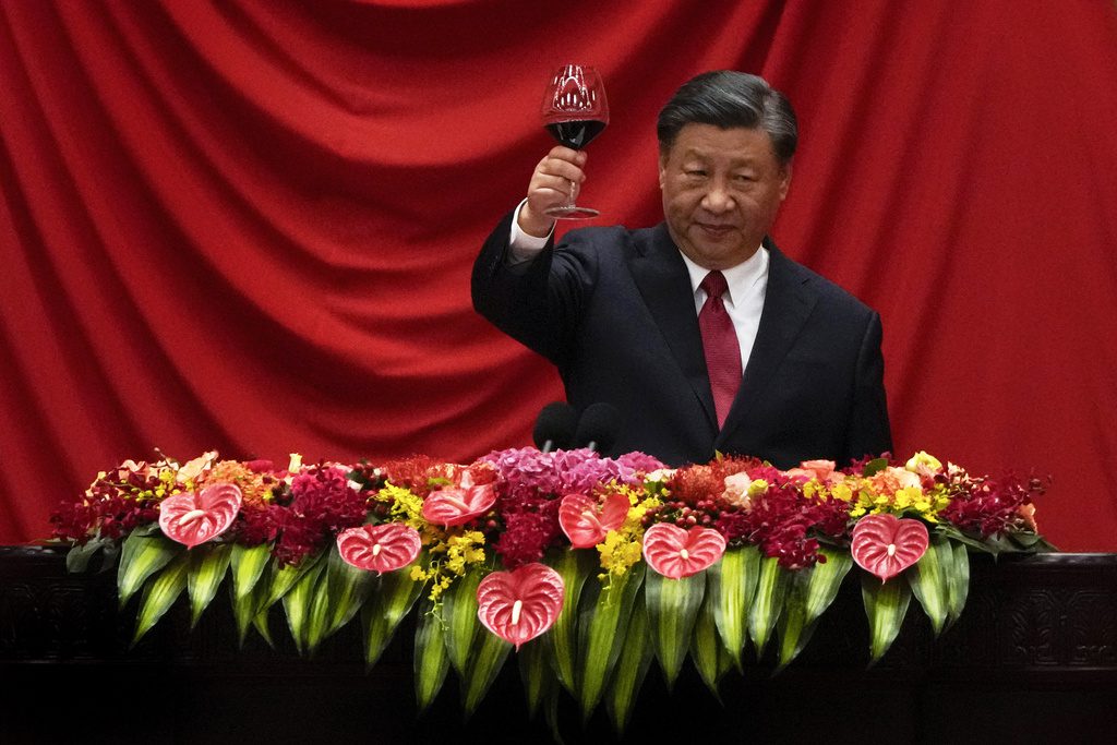 Σι Τζινπίνγκ: Η επανένωση της Κίνας με την Ταϊβάν είναι αναπόφευκτη