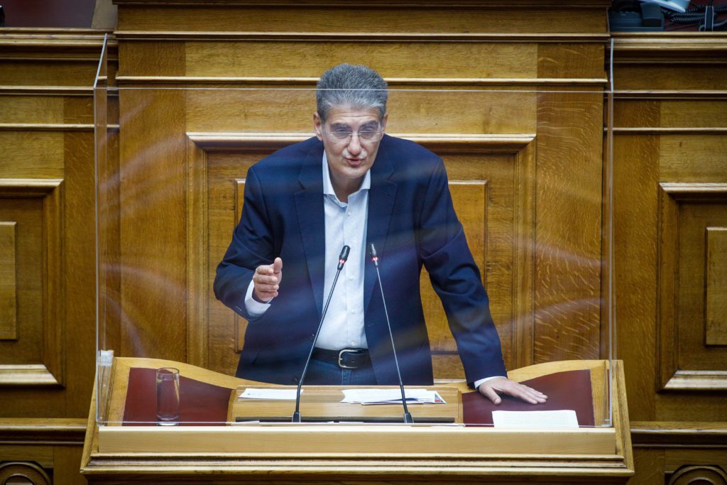 Βουλή: Δριμύ κατηγορώ Γιαννούλη για το ξεπούλημα του «Ελ. Βενιζέλος» και το «δώρο» 35 εκατ. στην Aegean