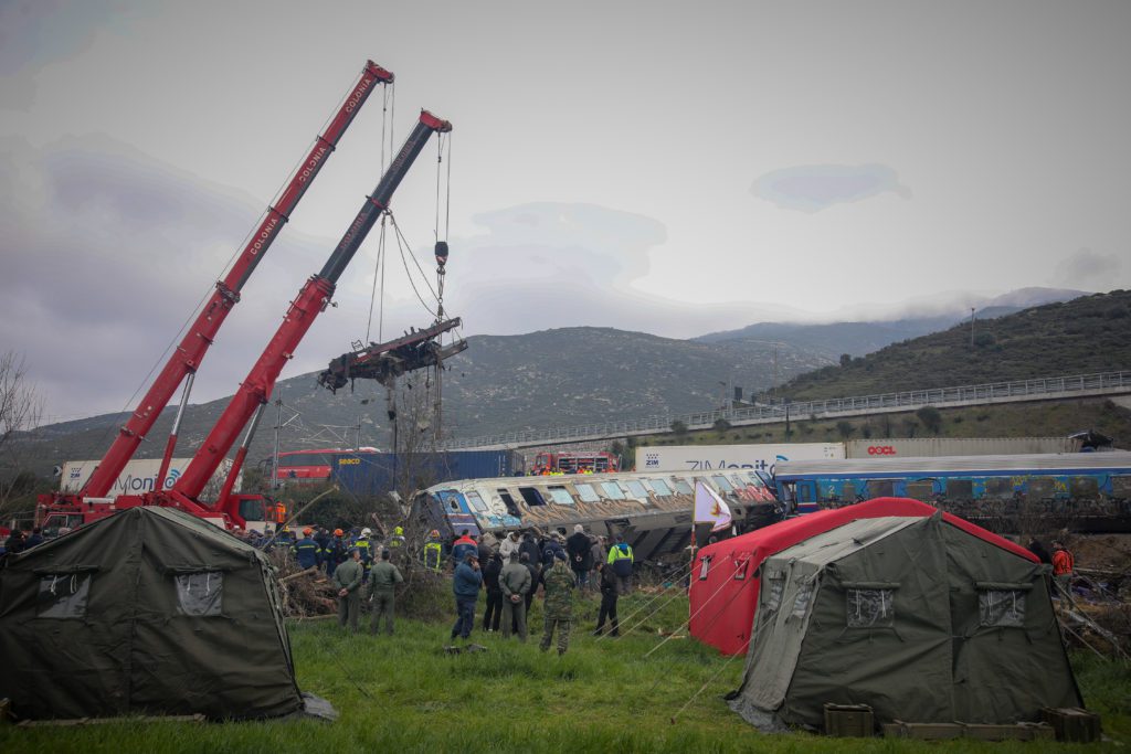 ΣΥΡΙΖΑ – Τέμπη: Η κυβέρνηση είχε φροντίσει να «μοιράσει» στα φιλοκυβερνητικά μέσα ενημέρωσης «πειραγμένο» και μονταρισμένο ηχητικό